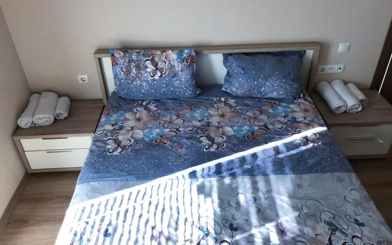 Black Sea Towers Batoumi Extérieur photo