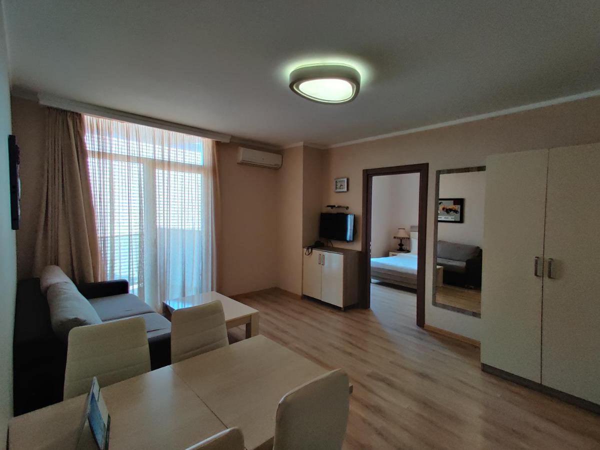 Black Sea Towers Batoumi Extérieur photo
