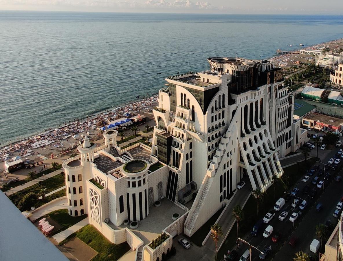Black Sea Towers Batoumi Extérieur photo